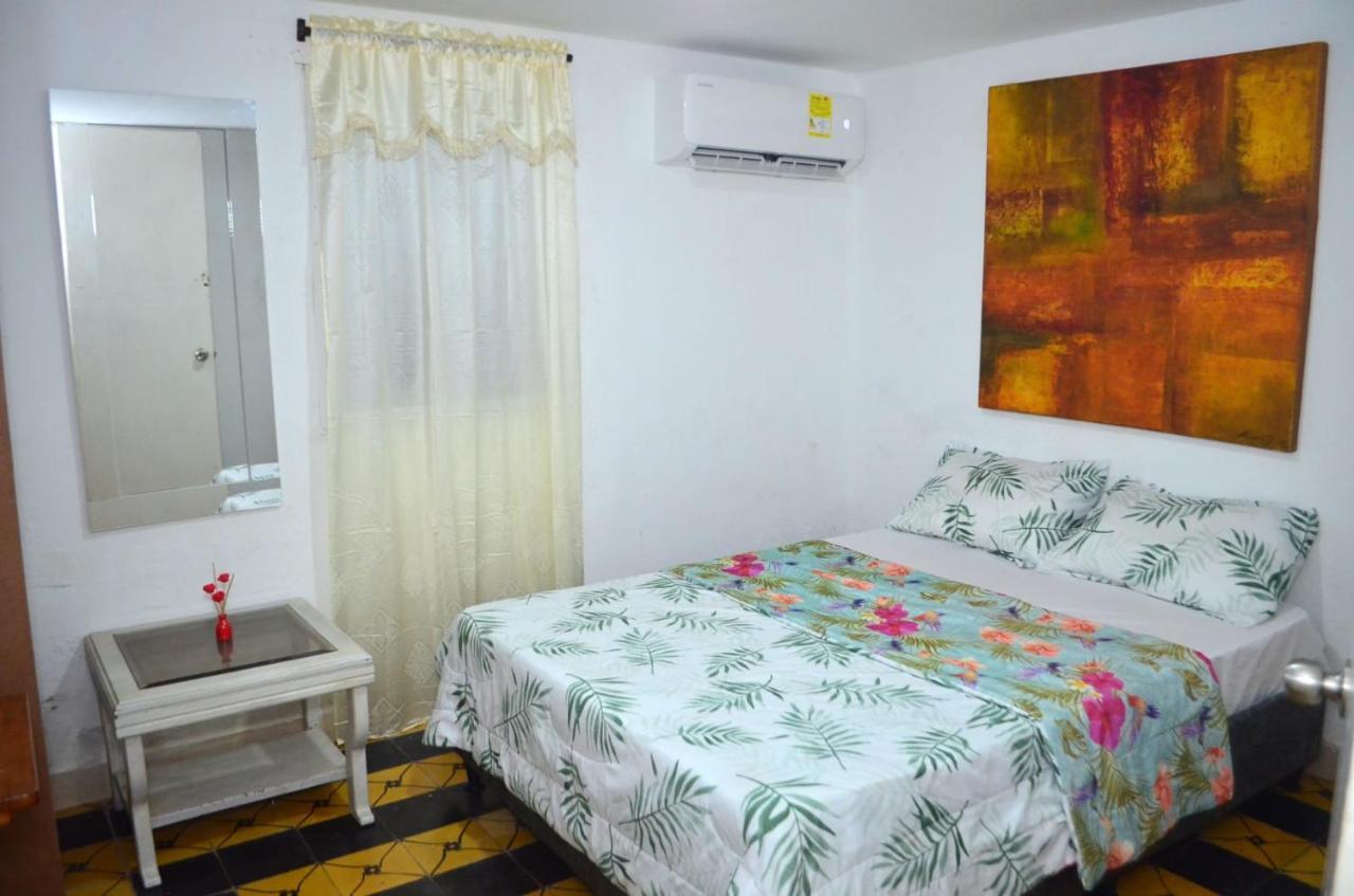 Casa Hostal Kristalu Cartagena 外观 照片