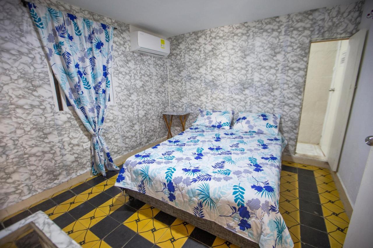 Casa Hostal Kristalu Cartagena 外观 照片